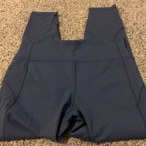 Lululemon womens leggings, sz 8